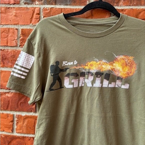 Grunt Style Mens Small Green Born To Grill Fire Short Sleeve Graphic Tshirt - Picture 2 of 8